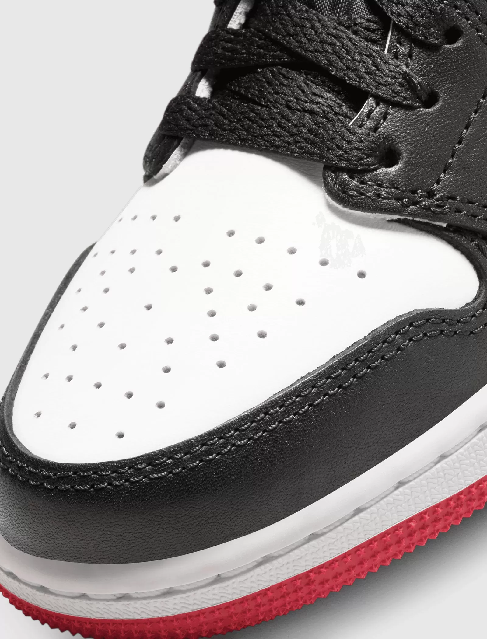 AIR JORDAN 1 LOW OG "BLACK TOE" GS