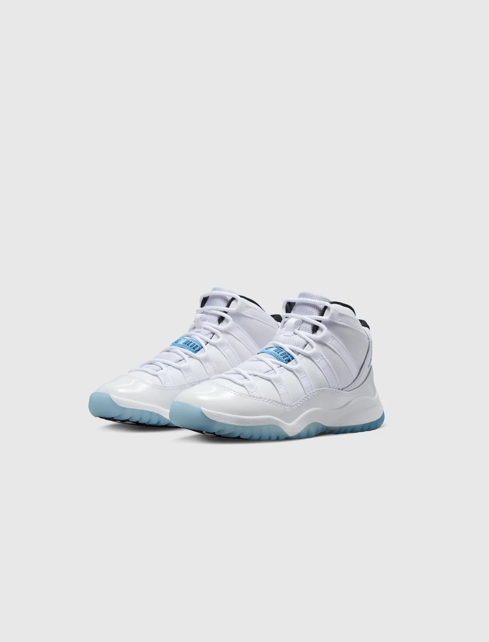 AIR JORDAN 11 RETRO "LEGEND BLUE" PS