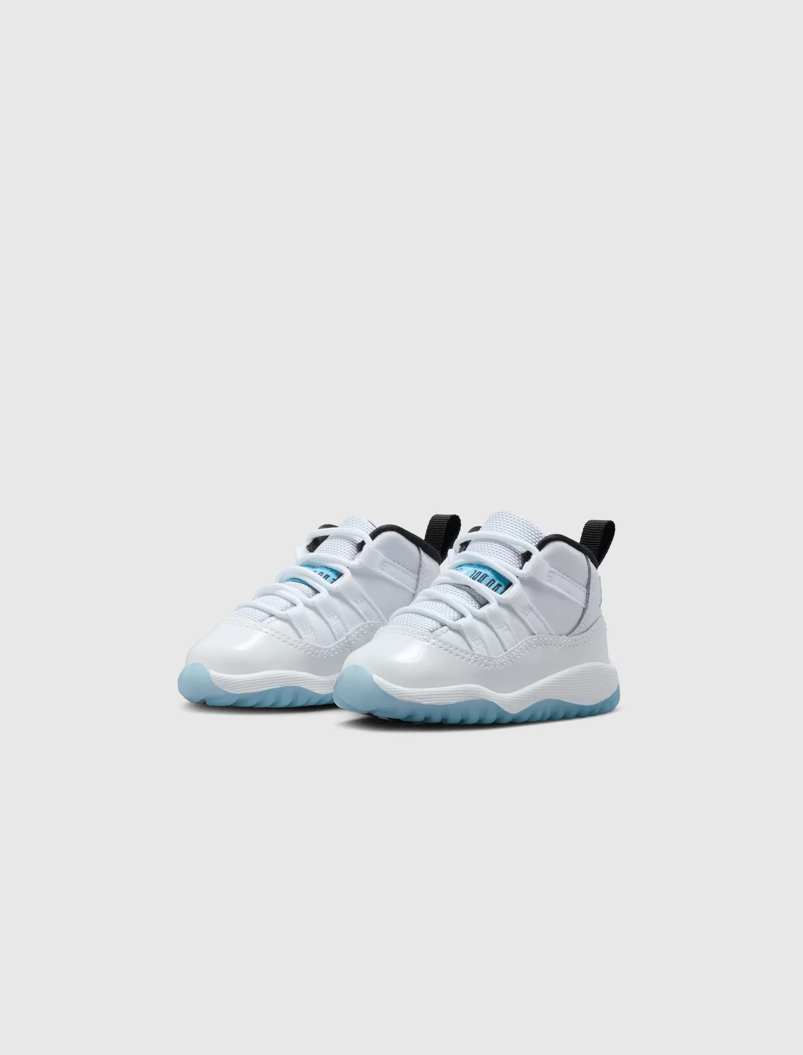 AIR JORDAN 11 RETRO "LEGEND BLUE" TD