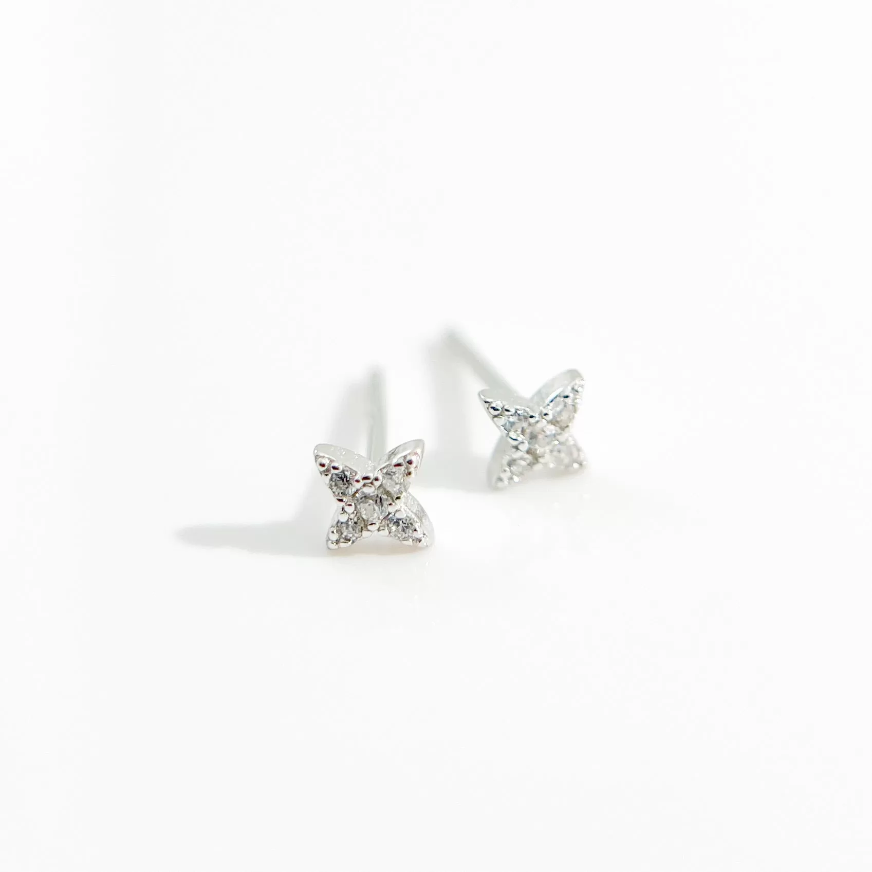 Clear Gem Estrella Studs in Silver