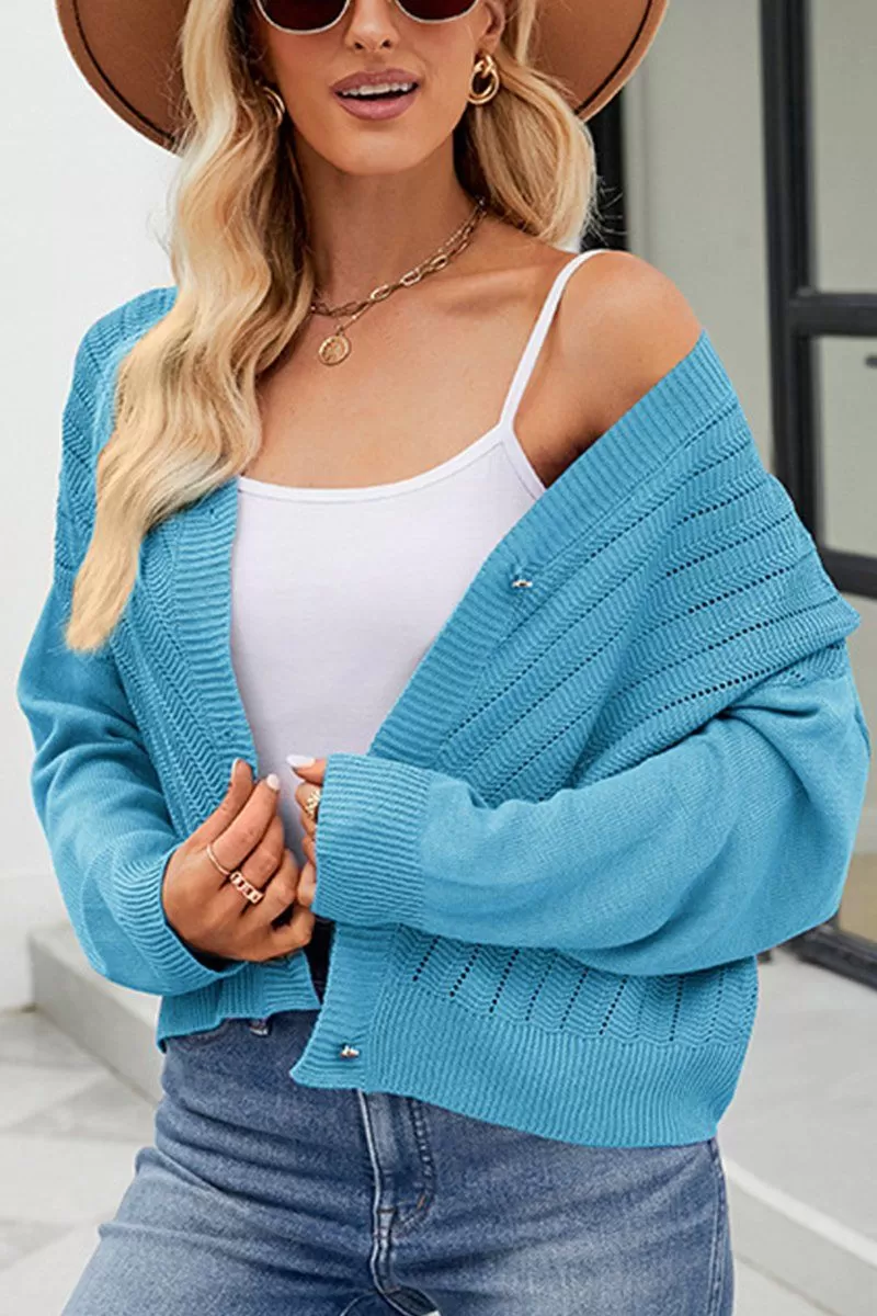 WOMEN CABLE KNITTED BUTTON CLOSURE CARDIGAN